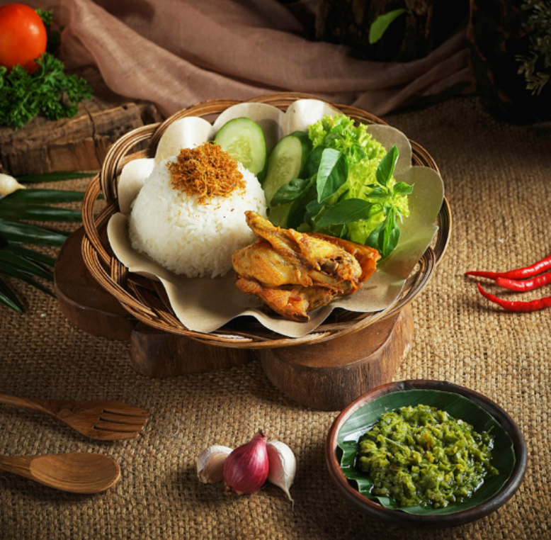 Nasi Ayam Goreng